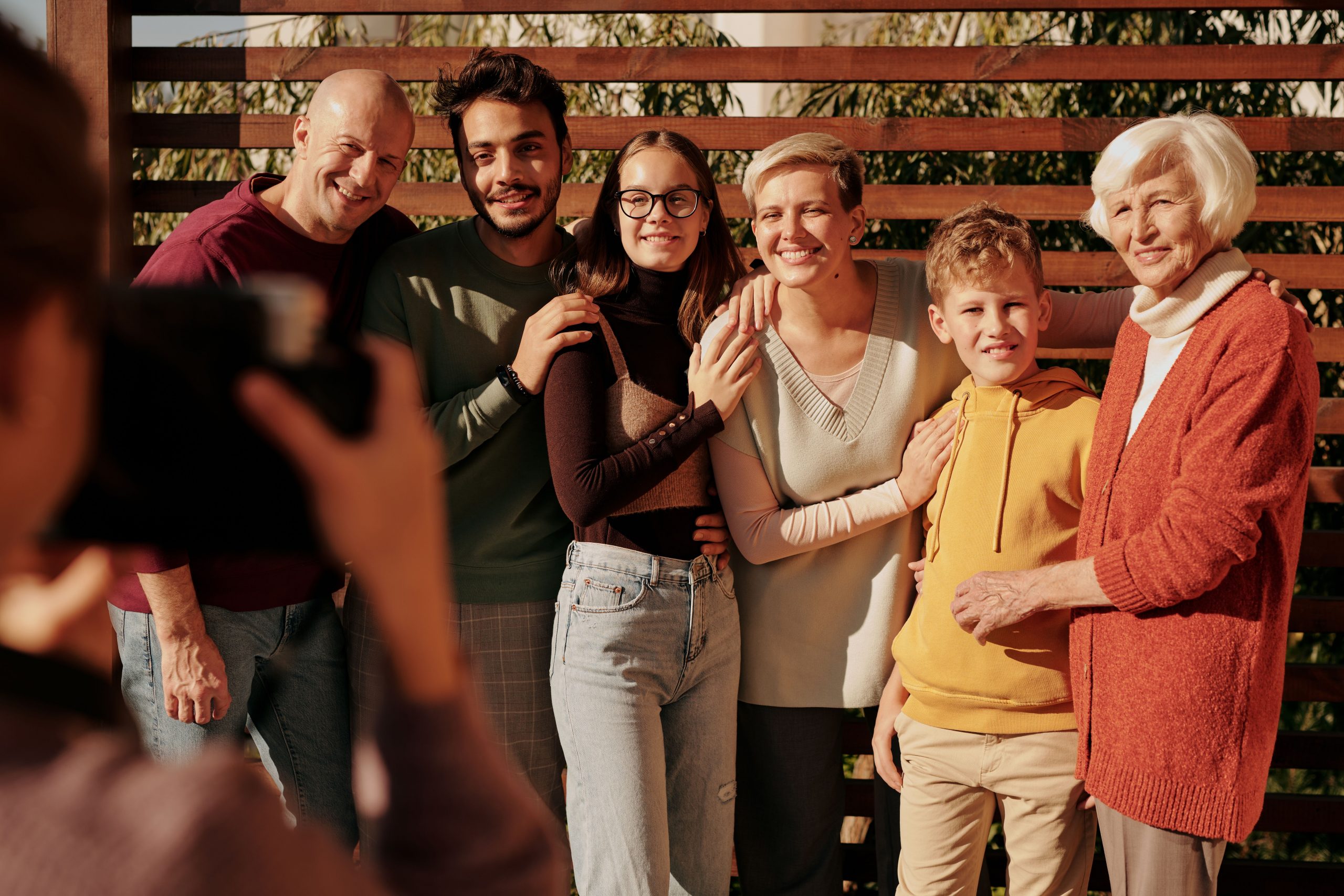 Convivencia intergeneracional en la empresa familiar: beneficios, riesgos y retos